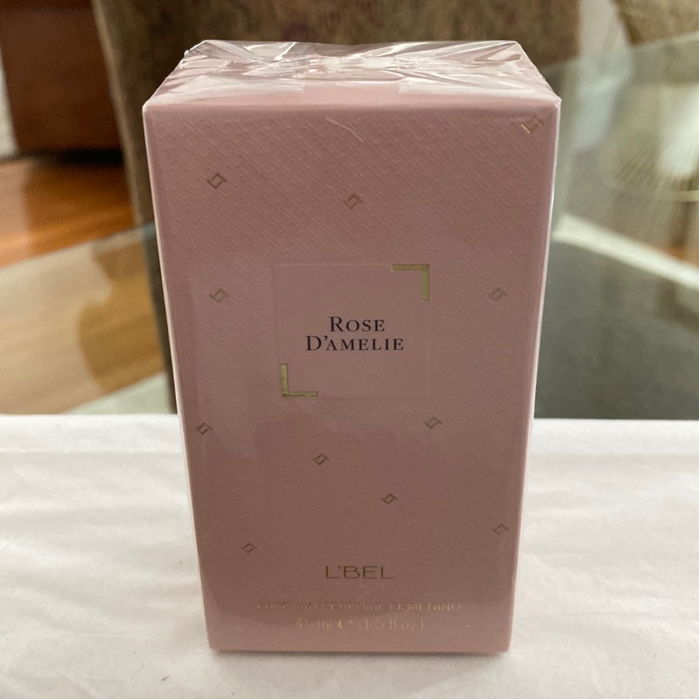 Rose D’AMELIE from L’BEL